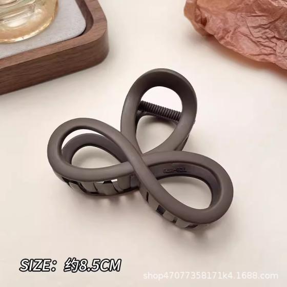 咖色花朵鲨鱼夹